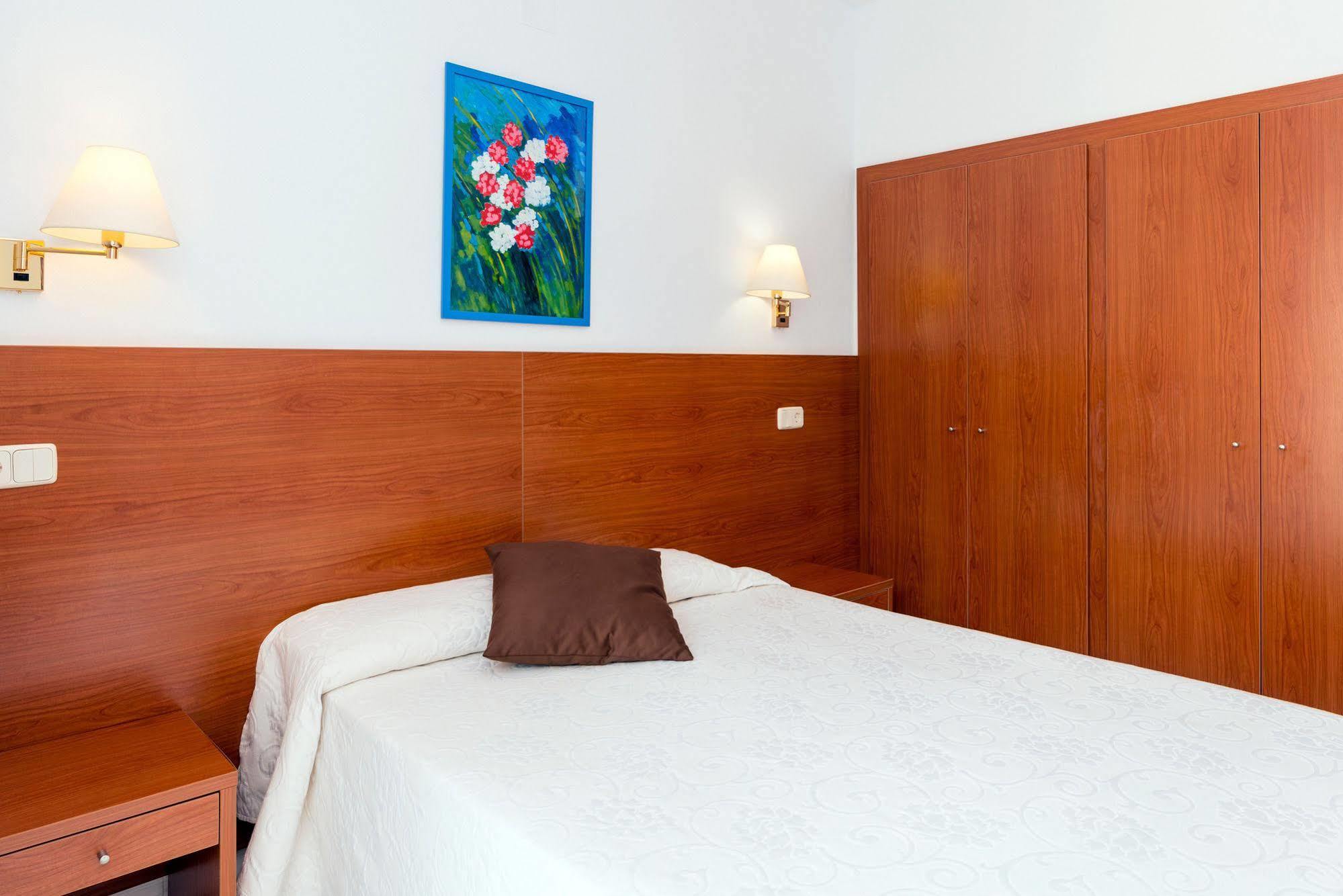 Hotel Sant March Тосса-де-Мар Экстерьер фото