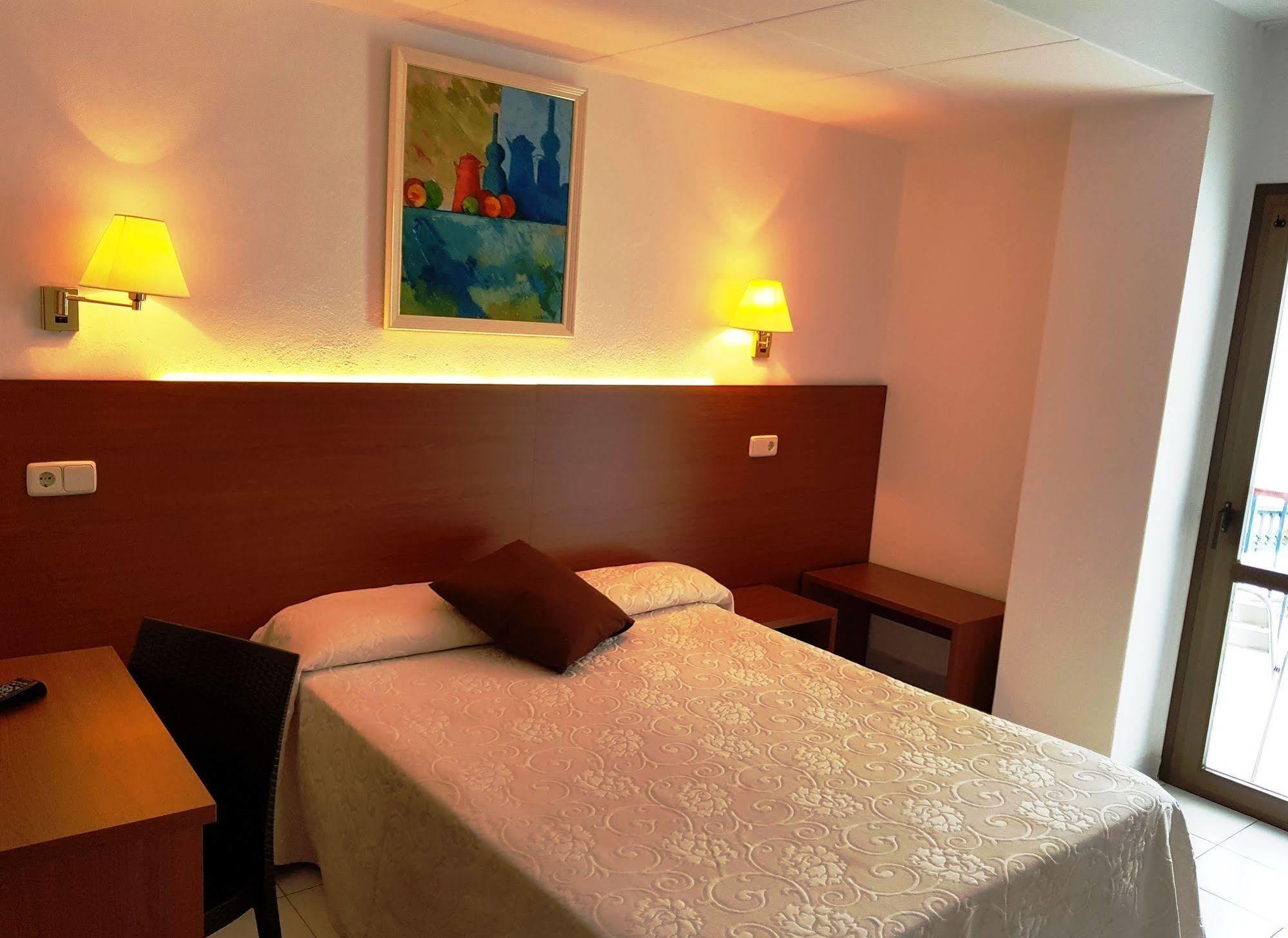 Hotel Sant March Тосса-де-Мар Экстерьер фото